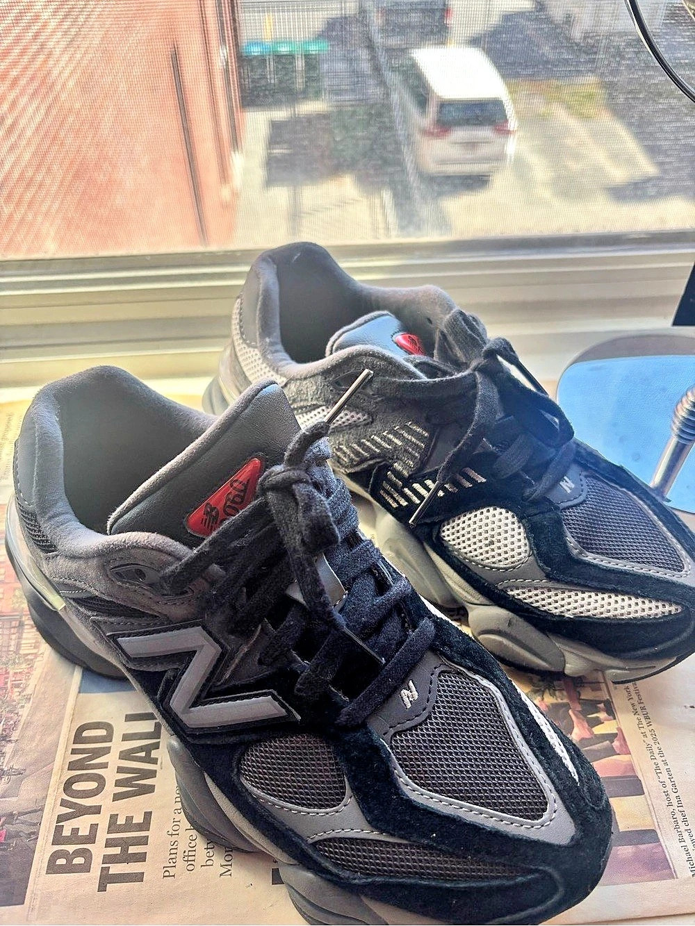 New Balance 9060 Black & Gray Sneakers